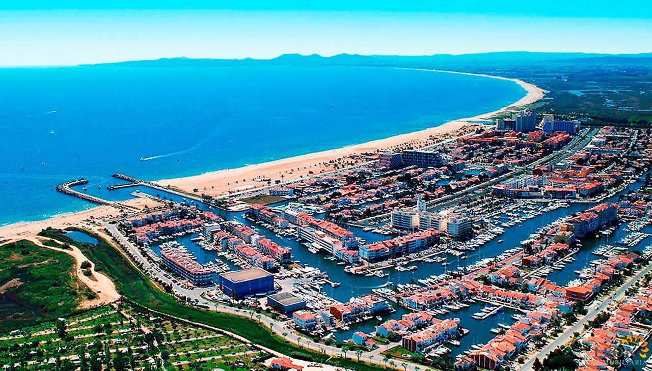 Can Sanllehi Castello  D'Empuries Eksteriør billede